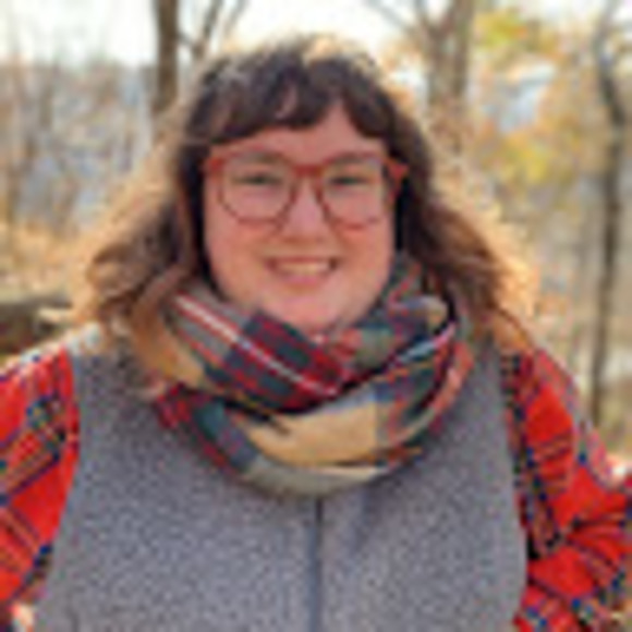 Meet your Posher, Erin - Picture 1 of 1